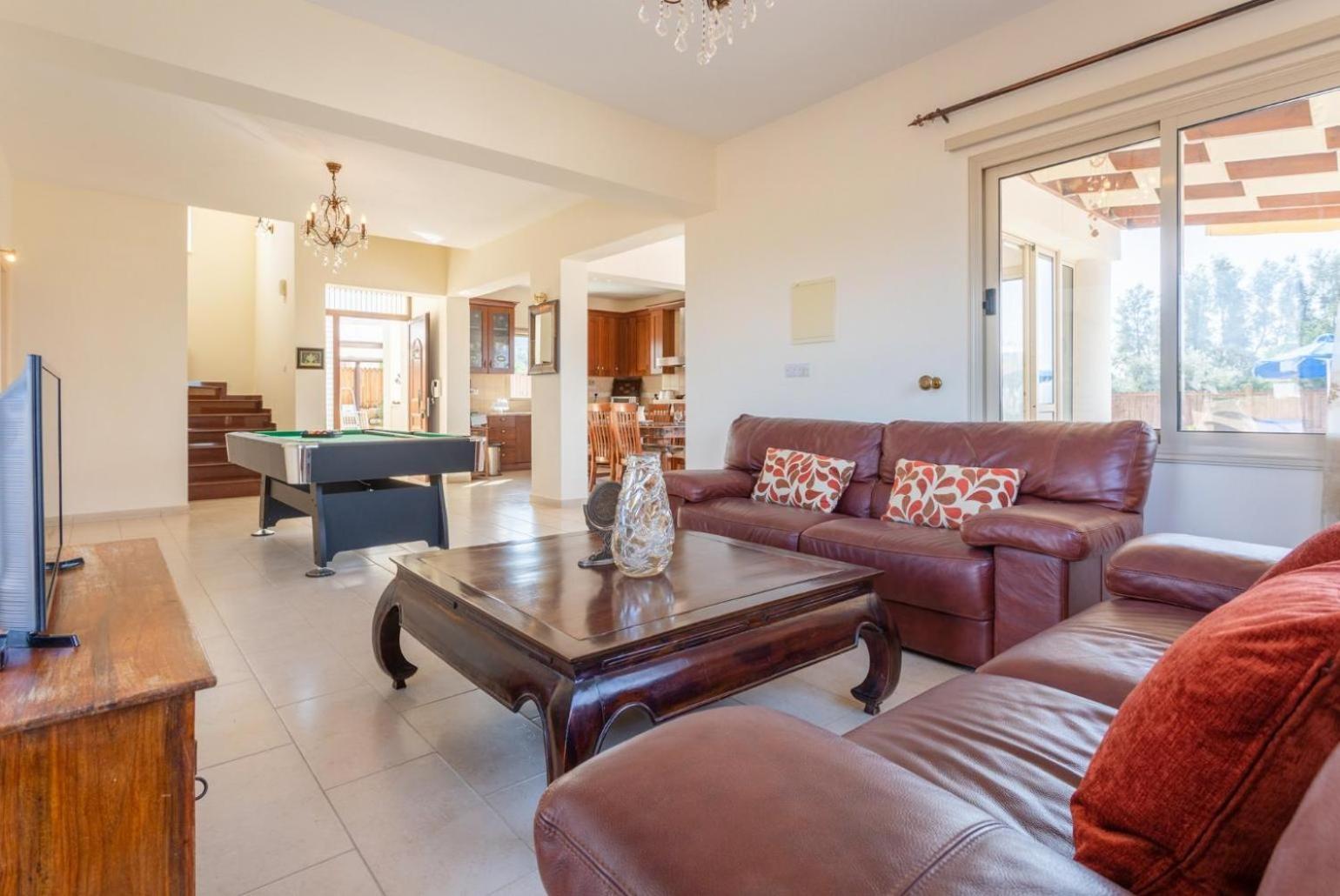 Villa Seashore One Paphos Bagian luar foto