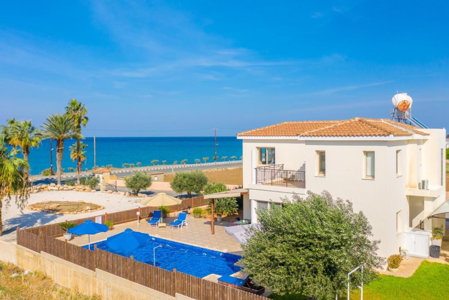 Villa Seashore One Paphos Bagian luar foto